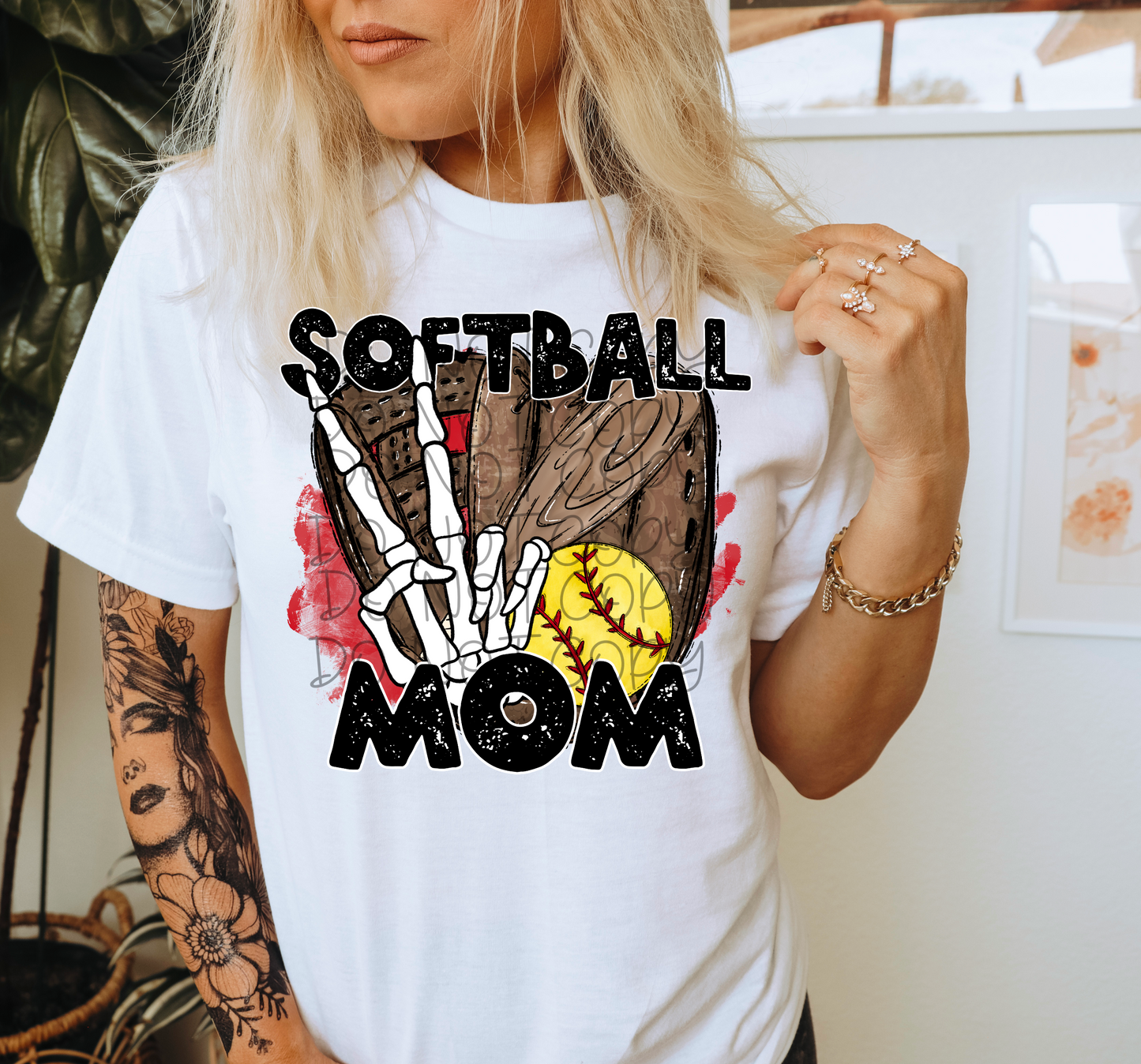 Softball Mom Skellie hand